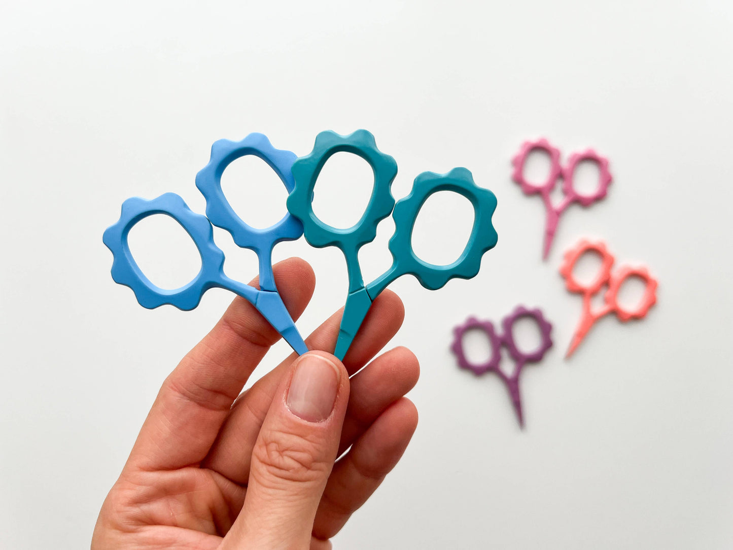 Small Flower scissors, tiny embroidery scissors: Spruce