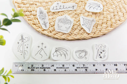 Romantasy Book Lover Embroidery Transfers, Stick and Stitch