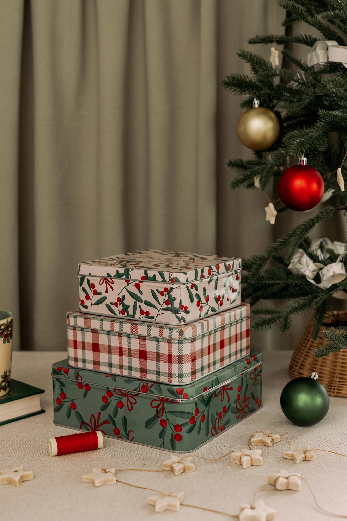 Square Cookie Tins (Set of 3), Holly Jolly