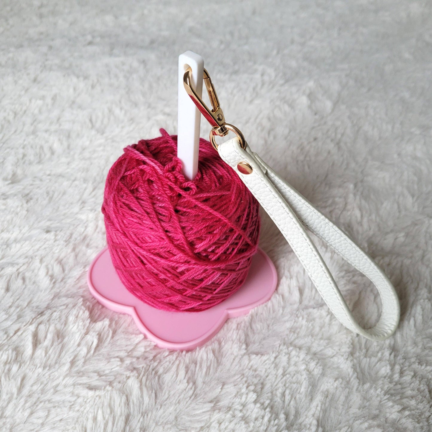 Portable Yarn Spinners: Pink