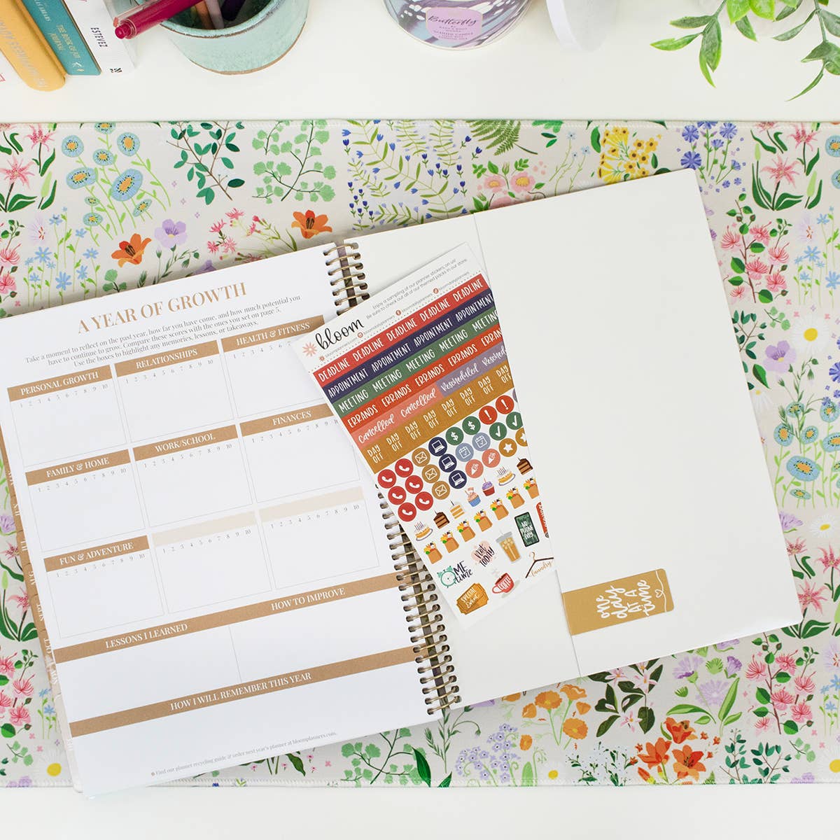 2026 Timed Vertical Weekly Planner - 8.5" x 11"