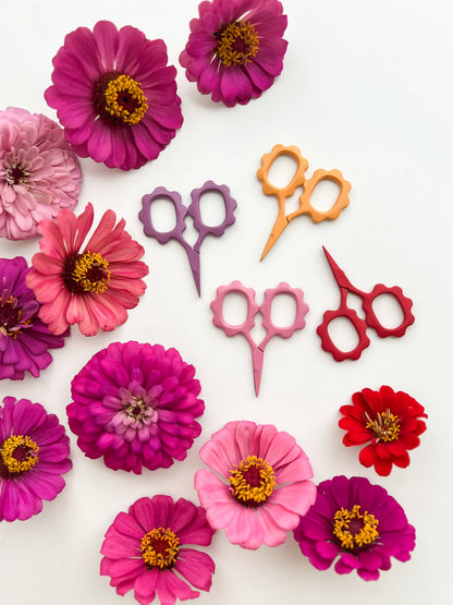 Small Flower scissors, tiny embroidery scissors: Moss