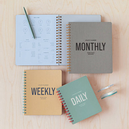 UTILITY NON-DATED MONTHLY PLANNER