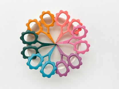 Small Flower scissors, tiny embroidery scissors: Moss