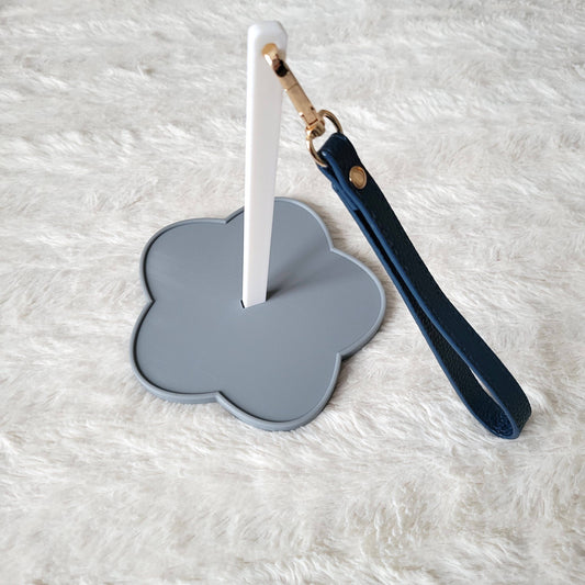 Portable Yarn Spinners: Gray