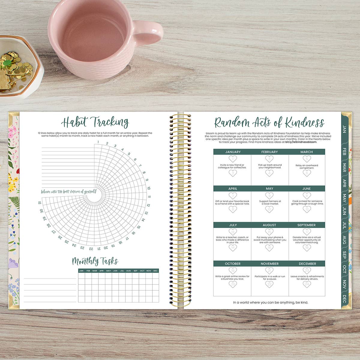 2026 Vision Planner - 7.5"x9" size: Beige Bouquet