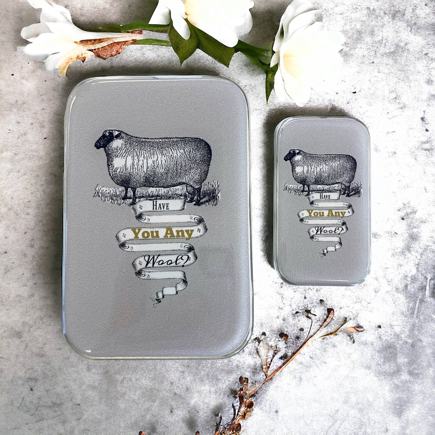 Have you any wool stitch marker tin
