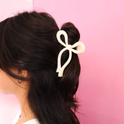 Charming Bow Hair Clip in Cute Colors: Lilac