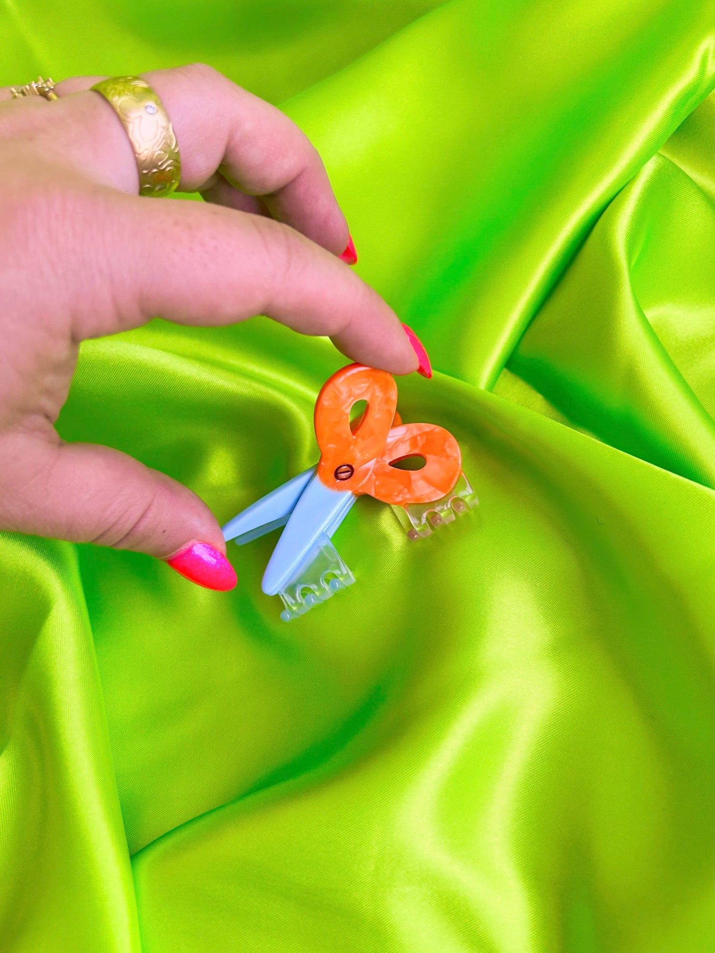Scissors Hair Claw