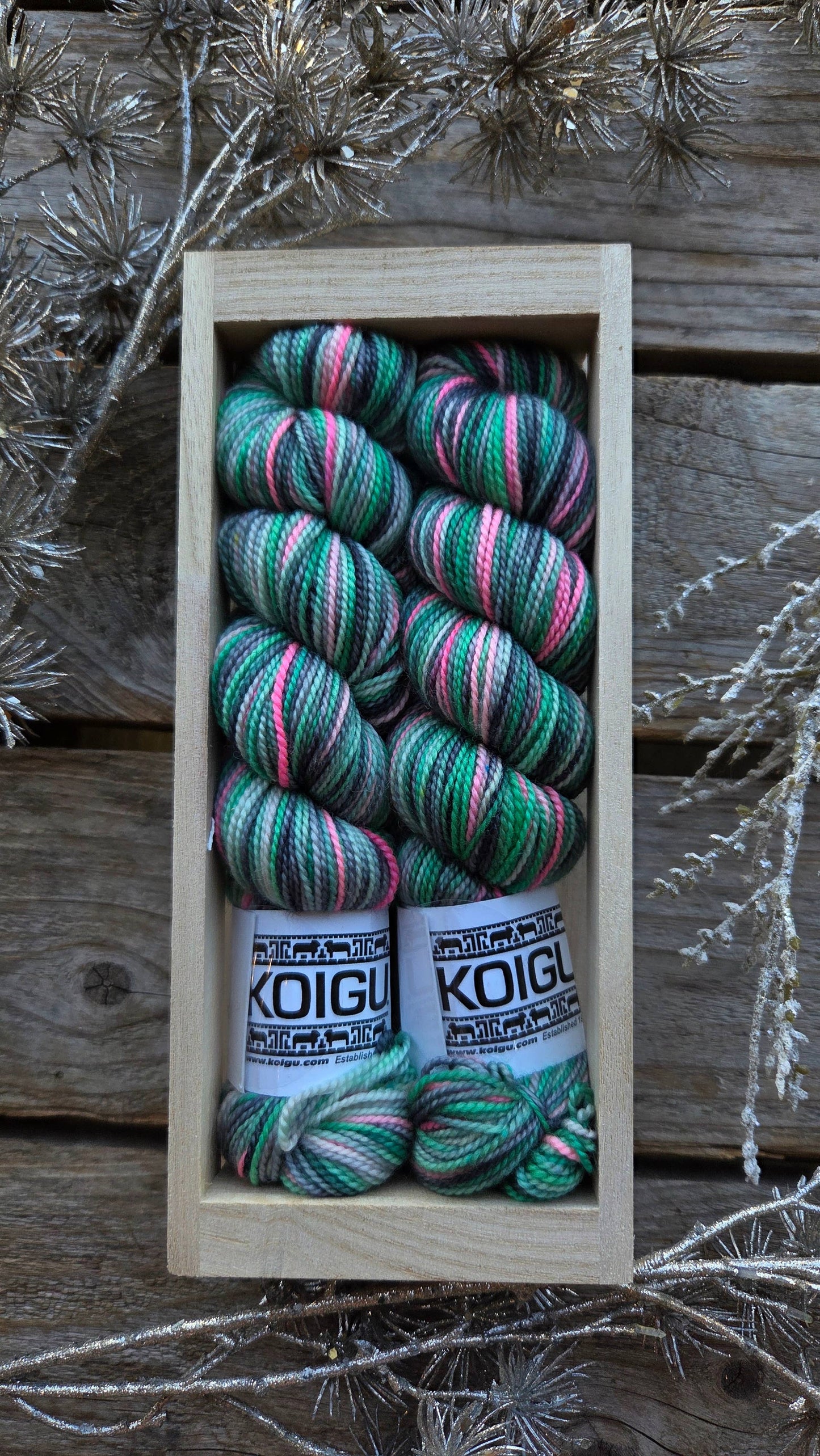 Holiday Sock Crates: P756 - Jolly Greens