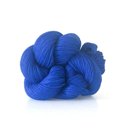Mojave: Versatile sport/DK weight cotton/linen blend yarn: Lavender