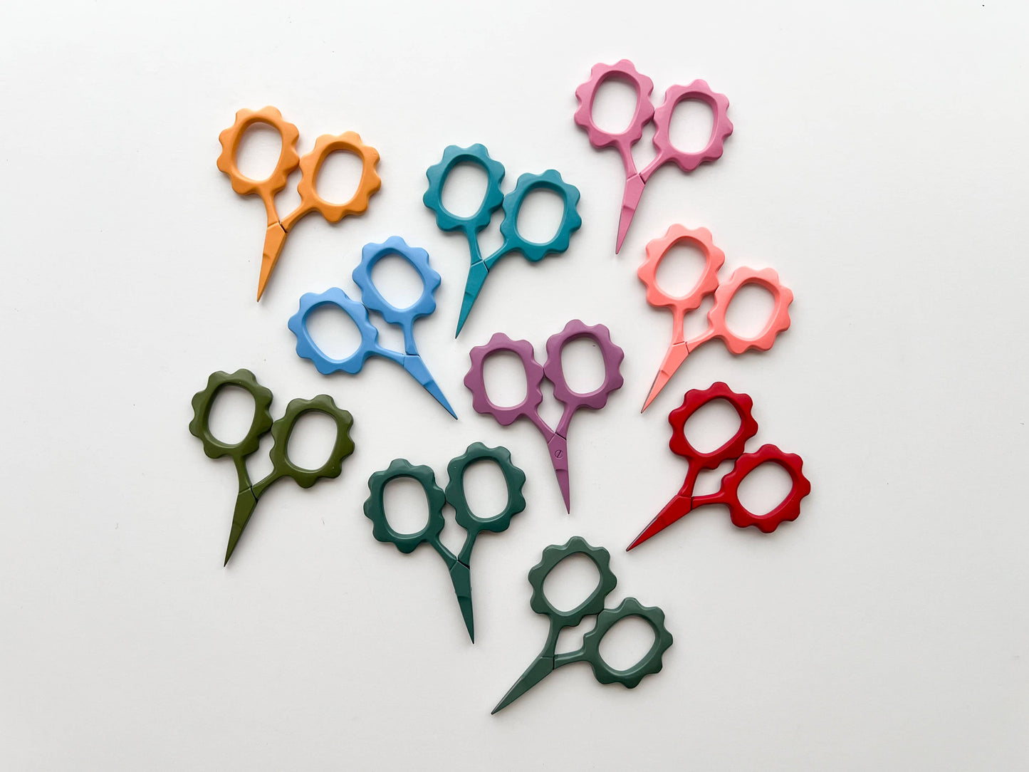 Small Flower scissors, tiny embroidery scissors: Moss