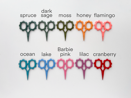 Small Flower scissors, tiny embroidery scissors: Moss