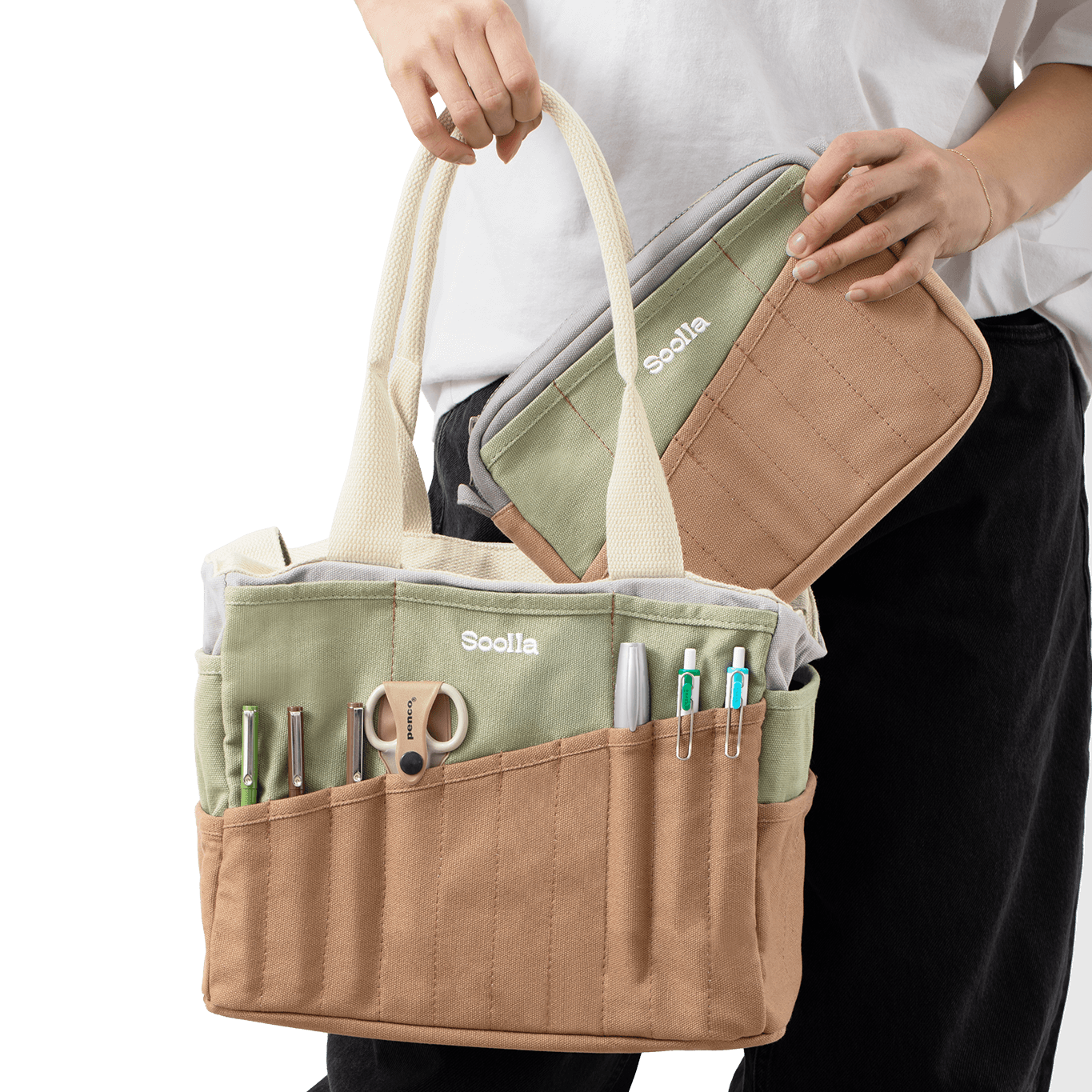 Soolla® Studio Pouch, Blackout: Blackout