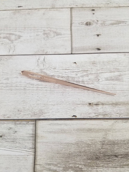 Large Tapestry Needles - Acrylic or Wood
