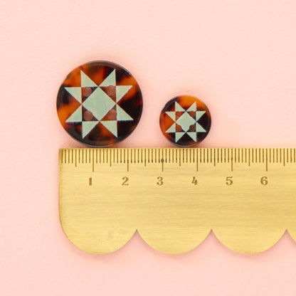 Quilt Star Small 5/8" Buttons
