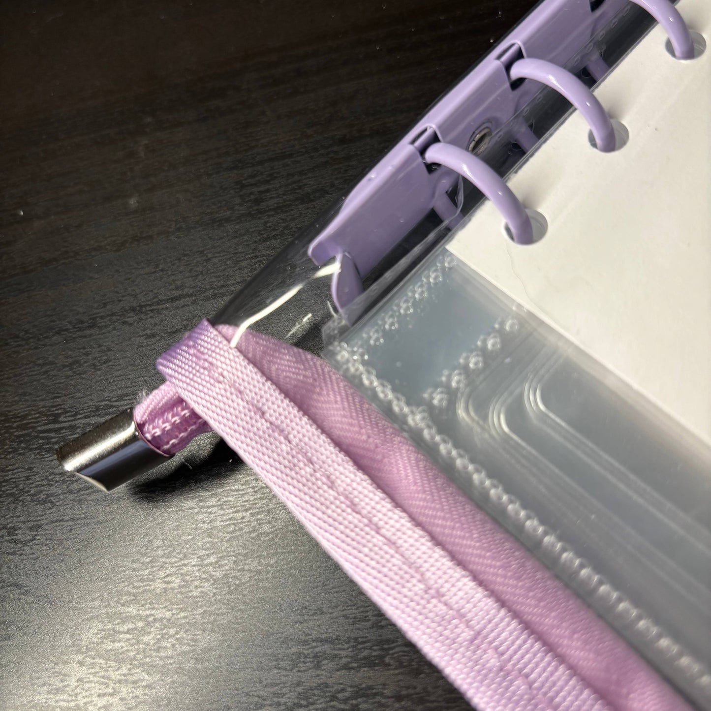 The Notions Binder - Deluxe Knitting and Crochet Organizer: Black