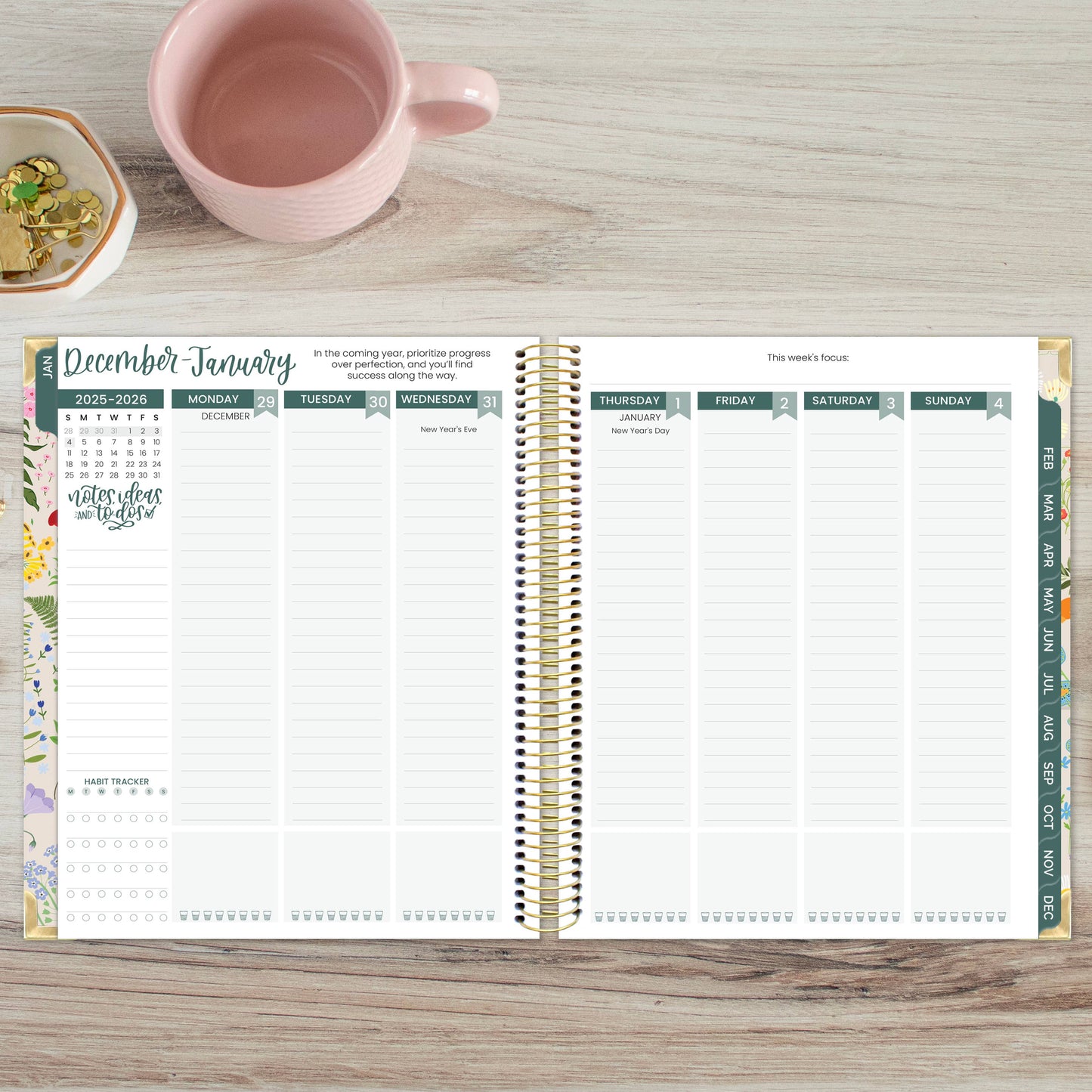 2026 Vision Planner - 7.5"x9" size: Beige Bouquet