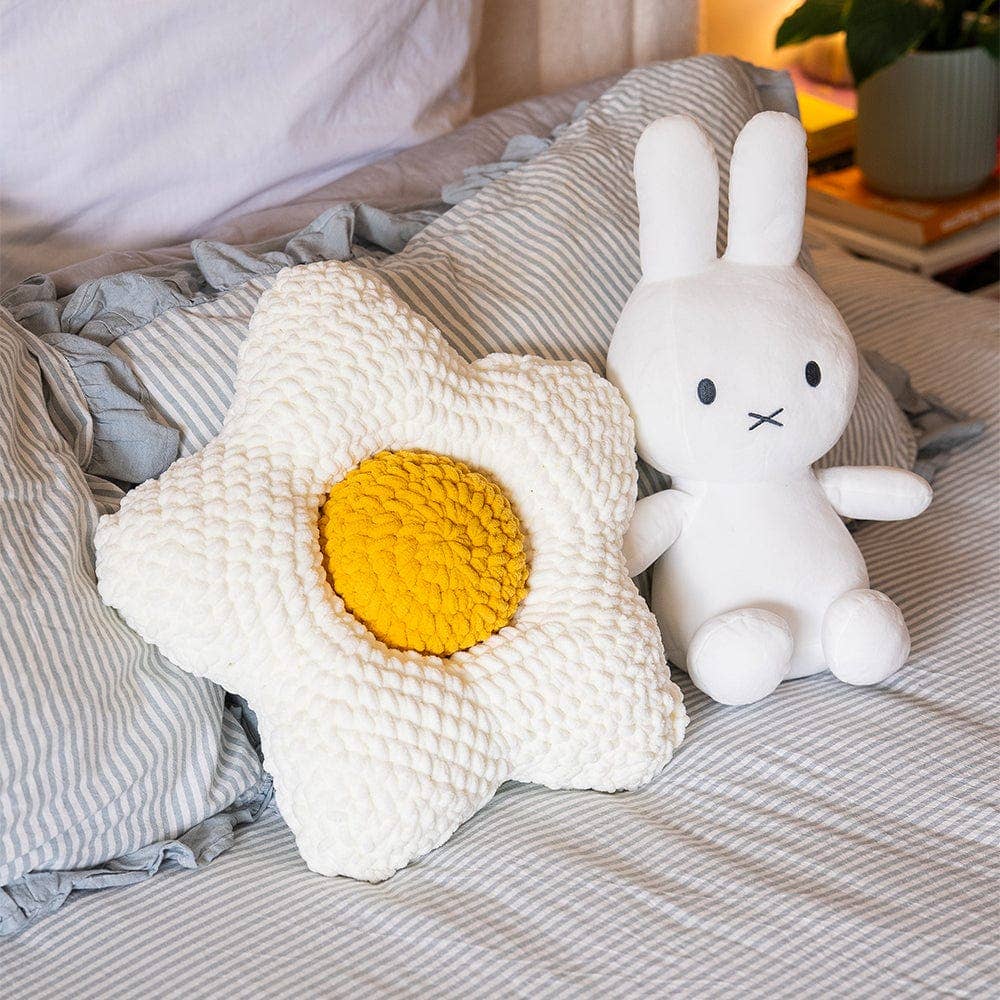 DAISY Chunky Crochet Kit