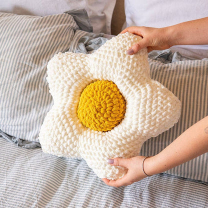 DAISY Chunky Crochet Kit